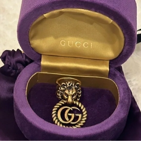 RARE Authentic Gucci Antique Lion Head GG Ring ✨ - Picture 2 of 8